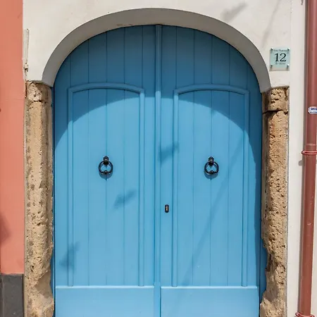 Gasthuis Ali's And 3*